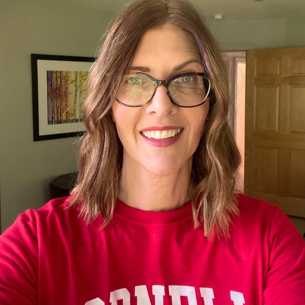 Meet your Posher, Laura